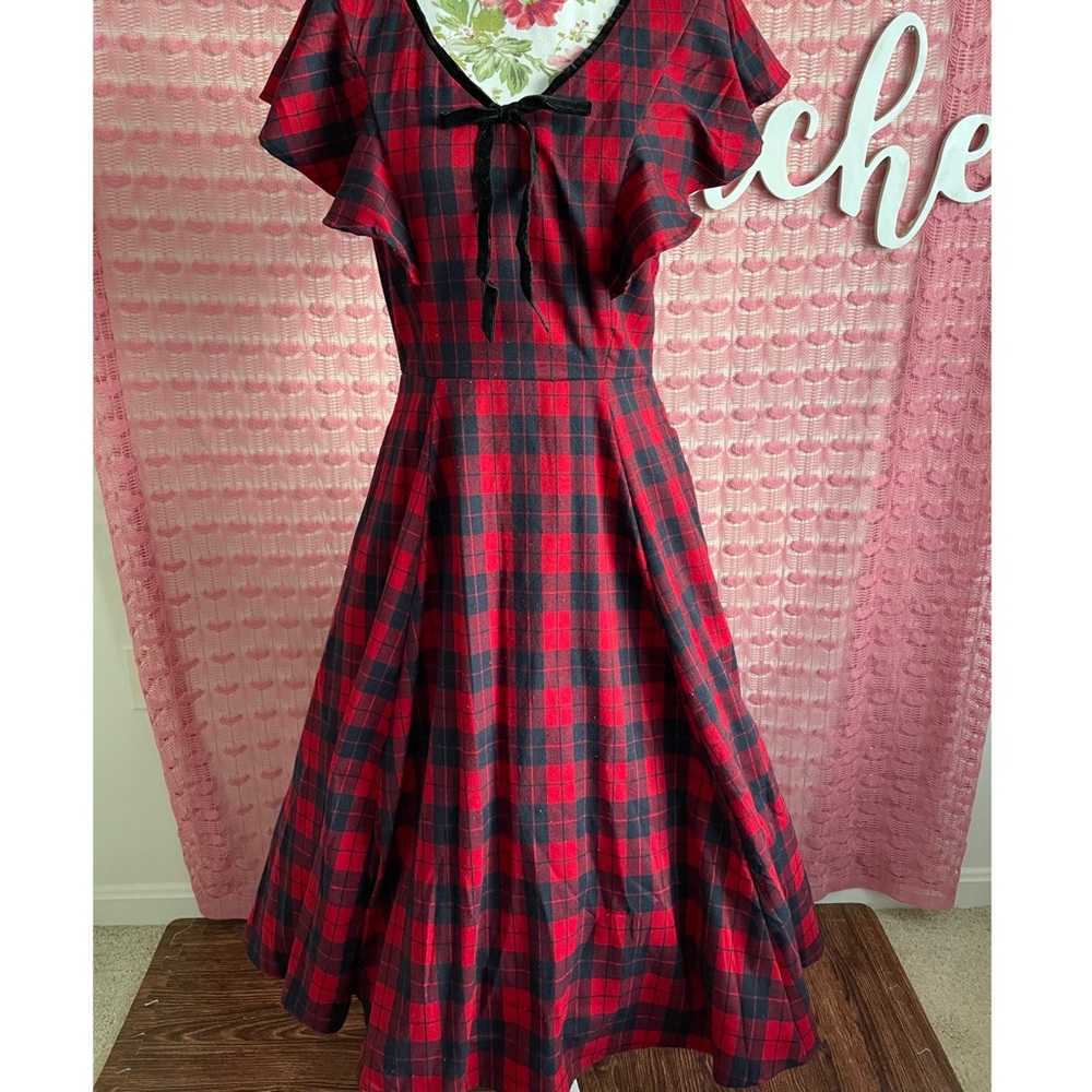 Collectif Vintage Arabella Check Swing Dress Red & Navy Plaid ‘40s ‘50s